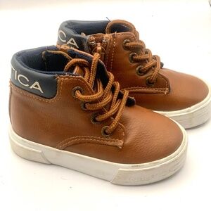 LIKE NEW! Nautica Toddler Chukka Boots with Lace-Up and Zipper Ankle Size 5